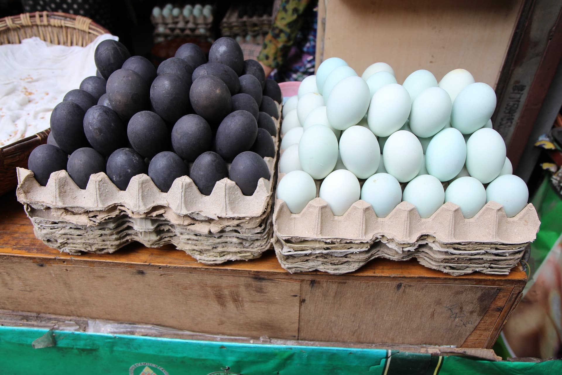 century eggs and normal eggs