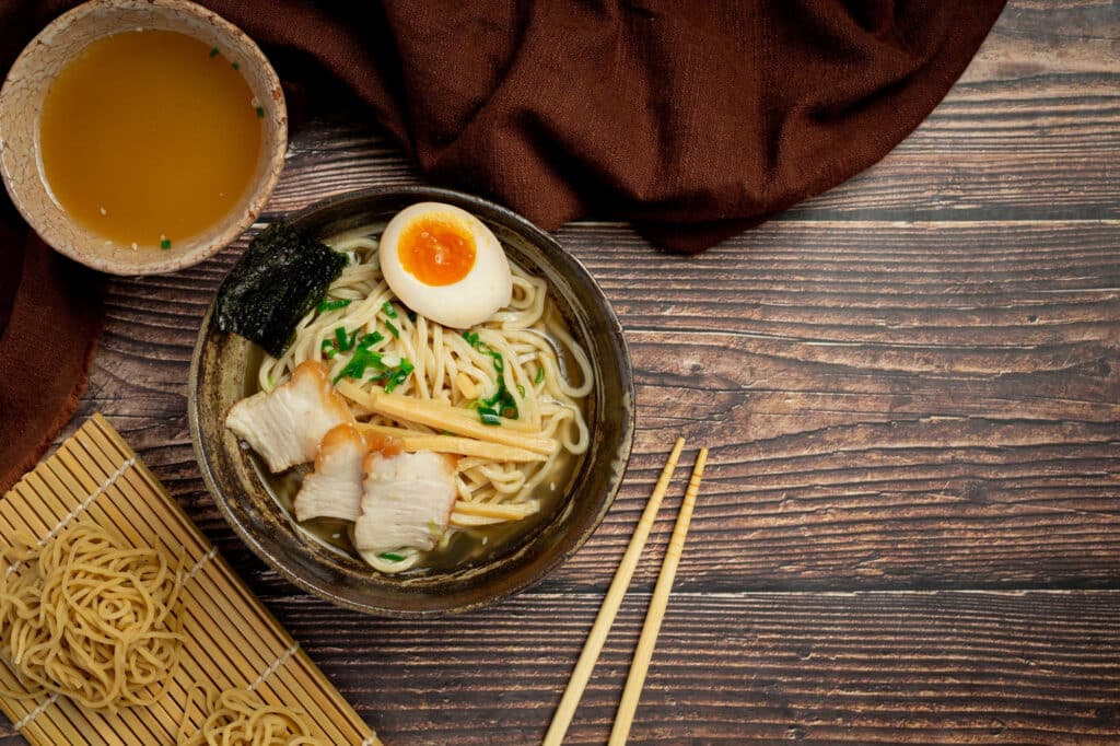 https://freshelementsrestaurant.b-cdn.net/wp-content/uploads/2023/12/freshelements_homemade-ramen-noodles-1024x682.jpg